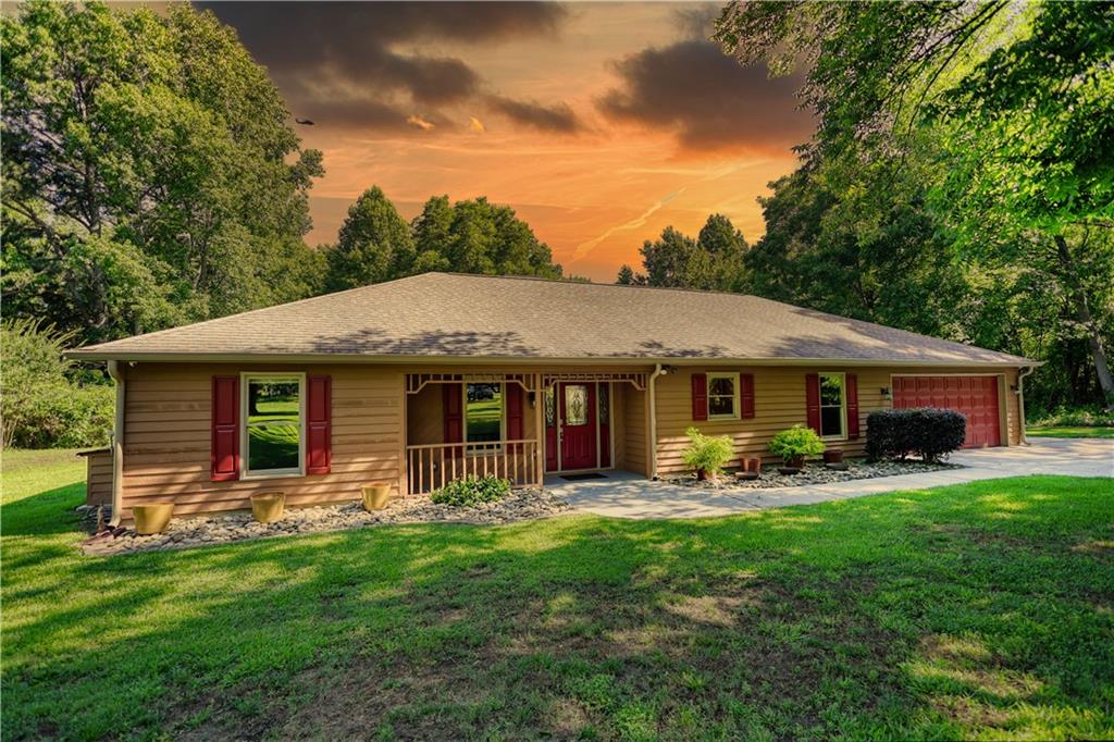 647 E Mays Road Property Photo 68