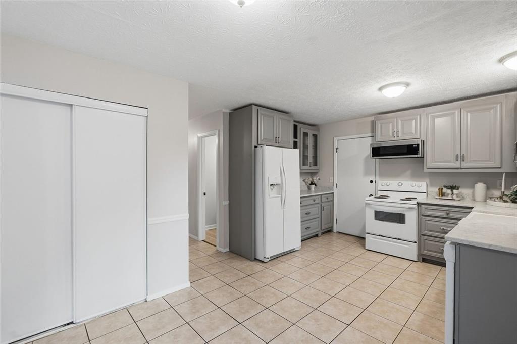 4701 Valley Ridge Drive Property Photo 19