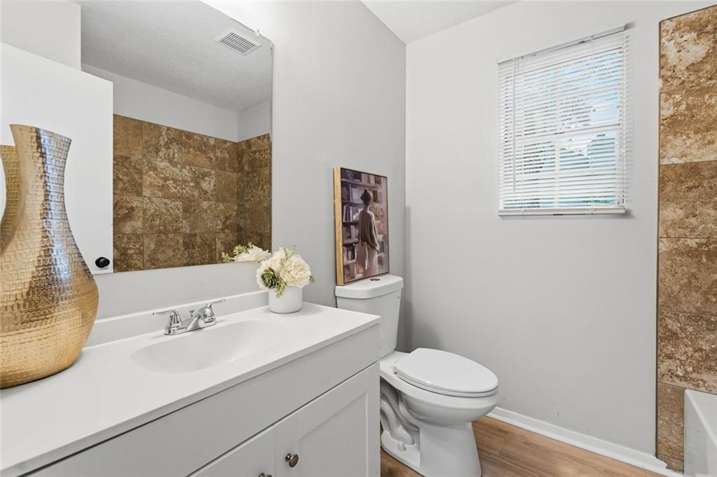 4701 Valley Ridge Drive Property Photo 21