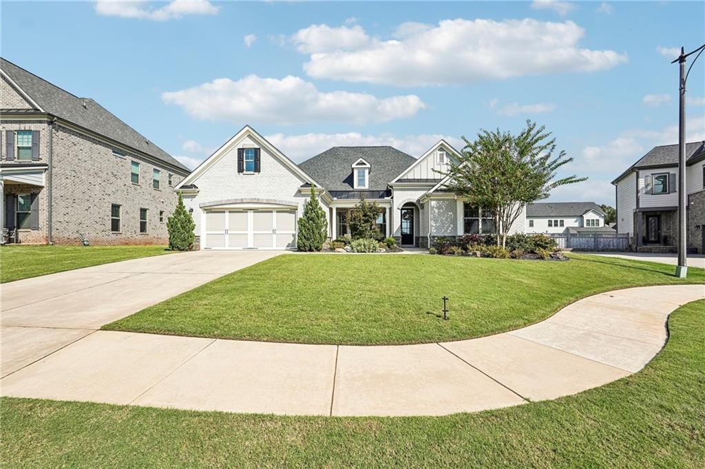 563 Claremorris Trace Property Photo 1