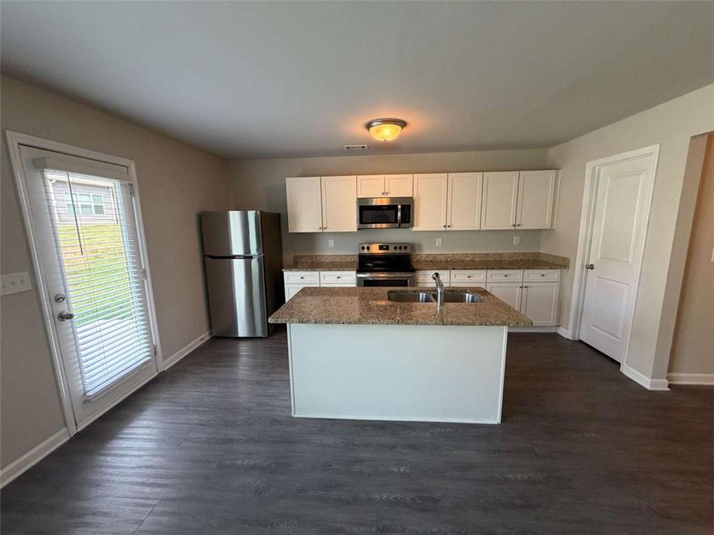 313 Nutwood Trace Property Photo 5
