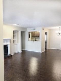 511 Park Ridge Circle Property Photo 2