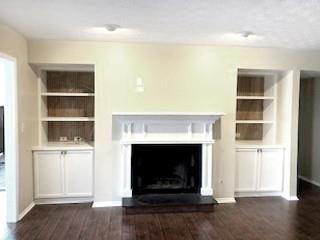 511 Park Ridge Circle Property Photo 3