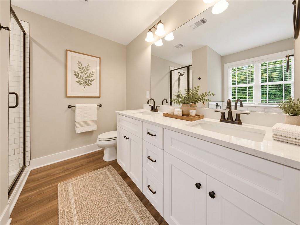 376 Rocky Way Property Photo 5