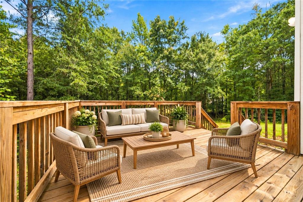 376 Rocky Way Property Photo 6