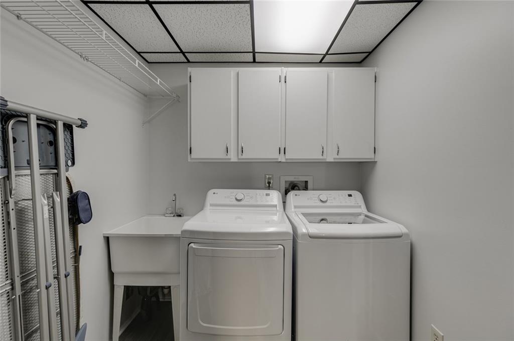 3811 Old Bridge Way Property Photo 40