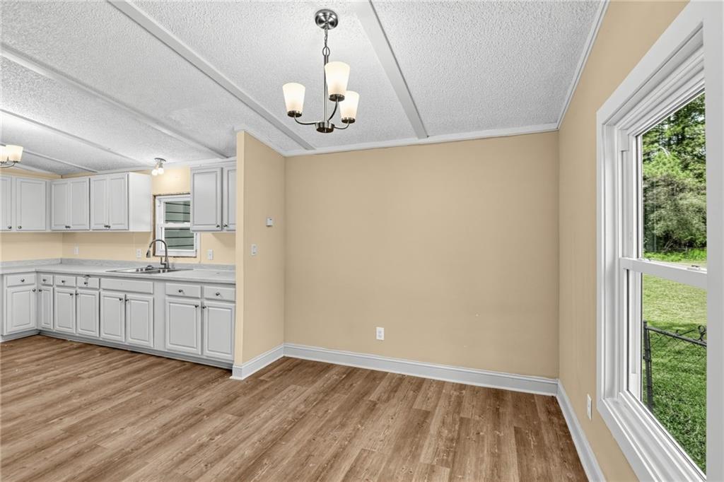 240 Norfolk Dr Property Photo 11