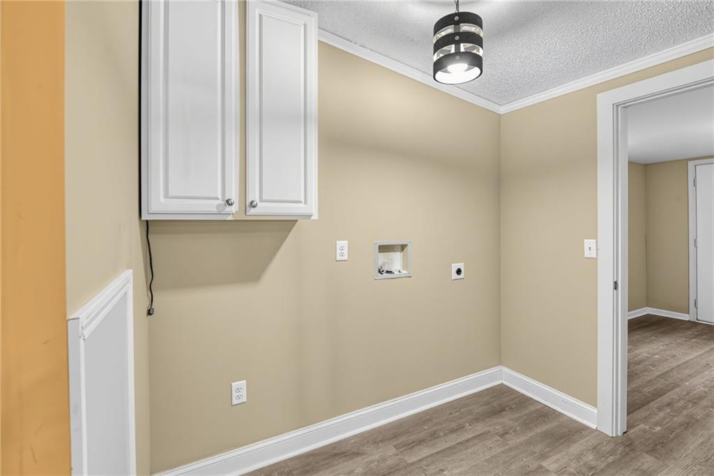 240 Norfolk Dr Property Photo 22