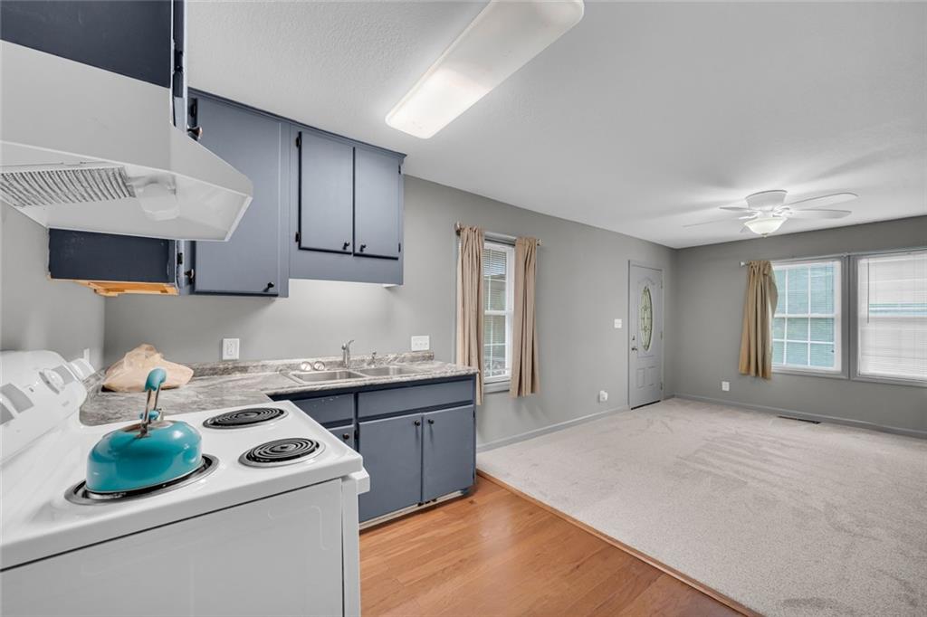393 N Red Rock Road Property Photo 14