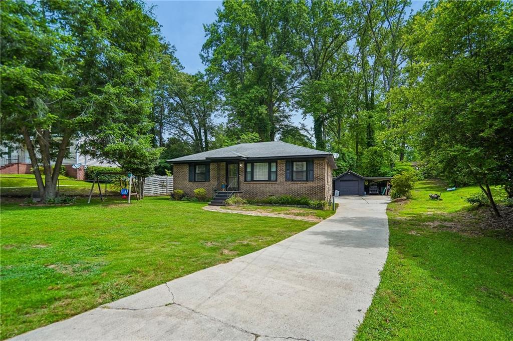 751 Springer Drive Property Photo 2
