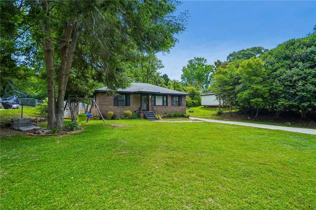 751 Springer Drive Property Photo 3