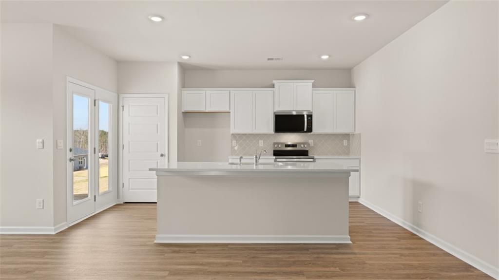 315 Bristol Boulevard Property Photo 6