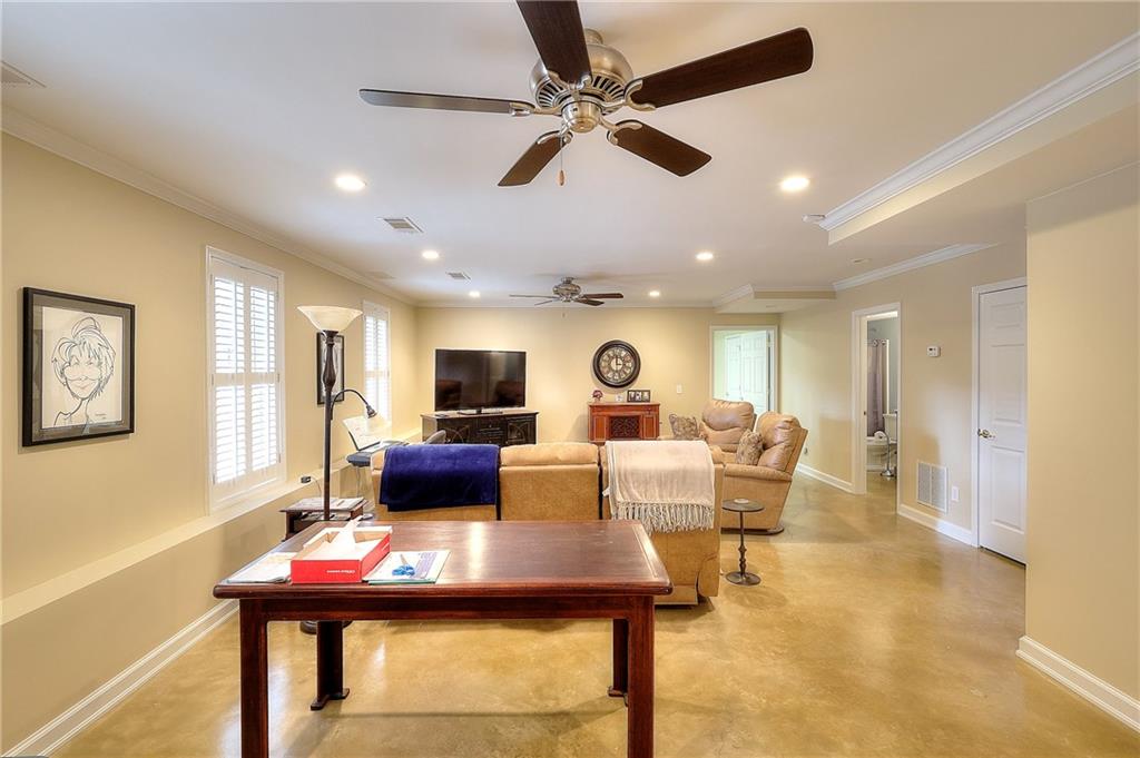 613 Eagle River Lane Property Photo 32