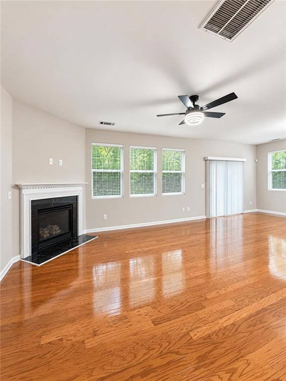 5557 Sable Way Property Photo 6