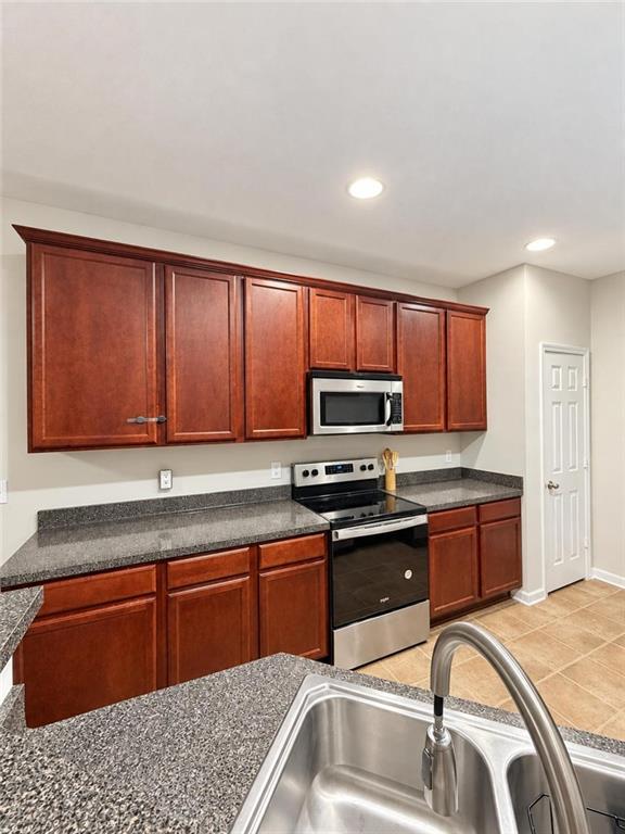 5557 Sable Way Property Photo 10