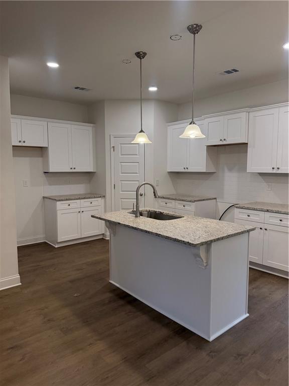 75 Oak Road Property Photo 5