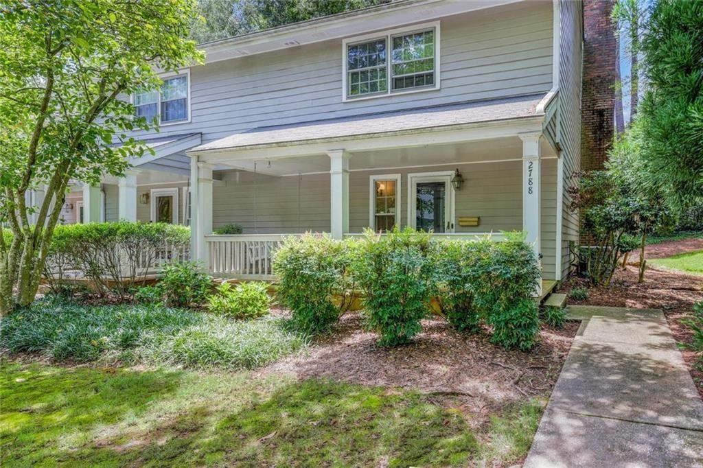 2788 Farmstead Road Se Property Photo 1