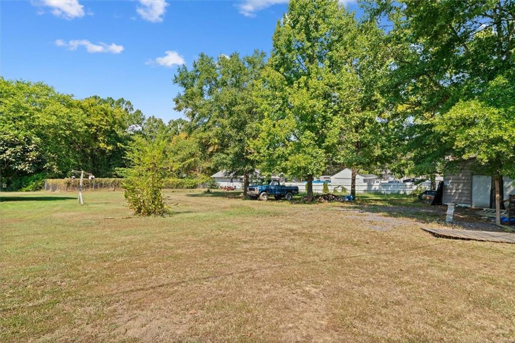 27 Monroe Drive Ne Property Photo 24