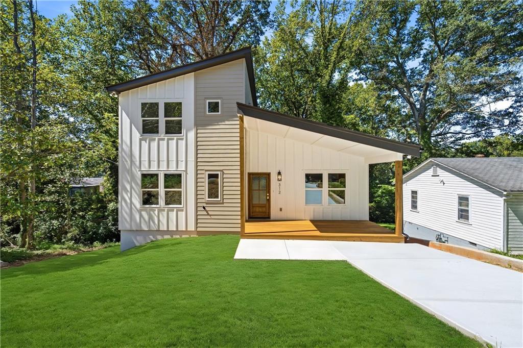 312 Wadley Street Nw Property Photo 1
