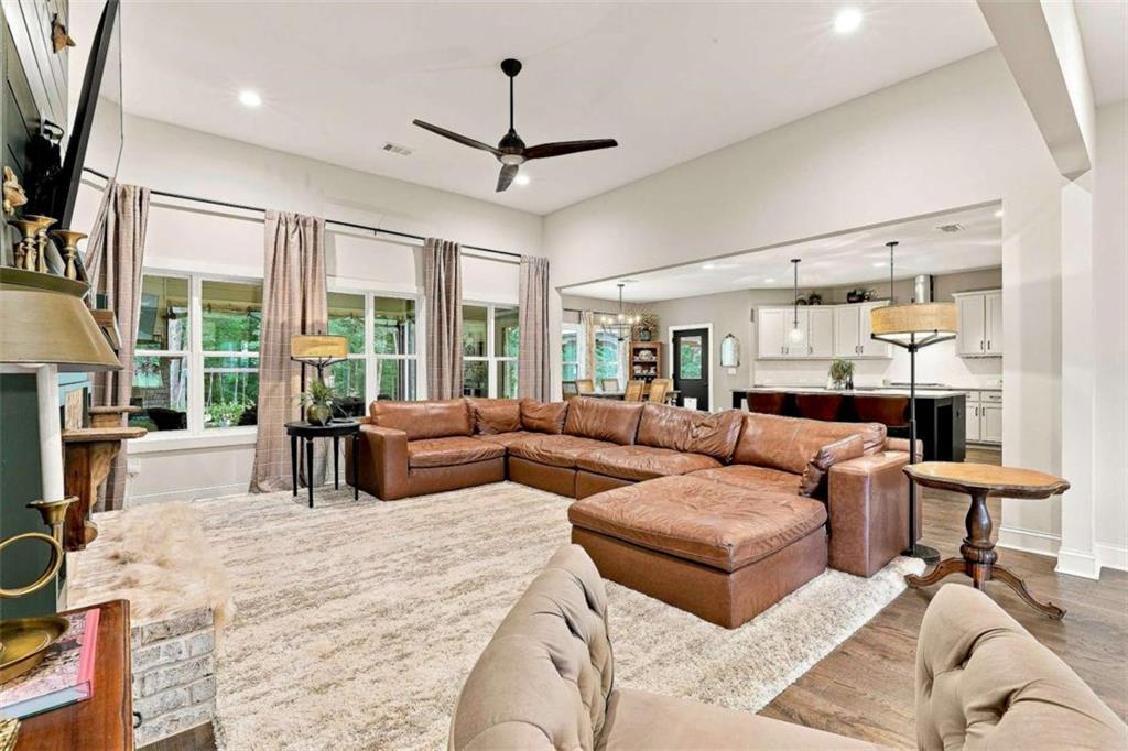 230 Windchime Way Property Photo 18