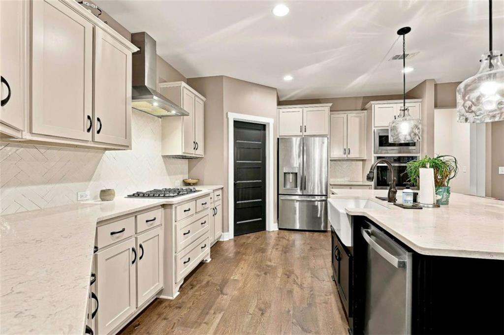 230 Windchime Way Property Photo 22