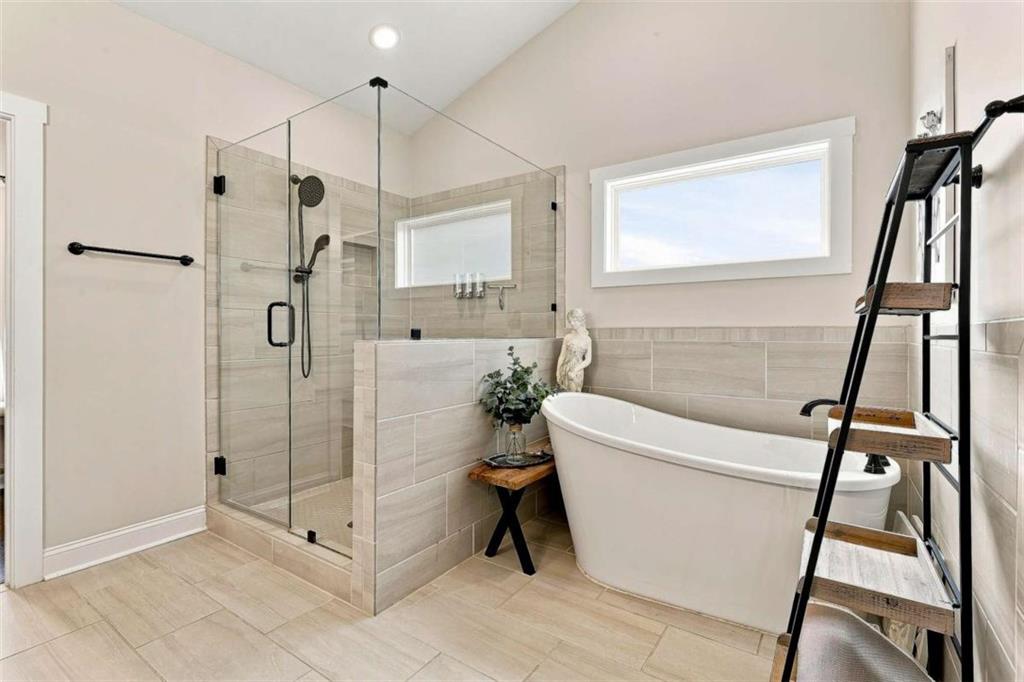 230 Windchime Way Property Photo 30