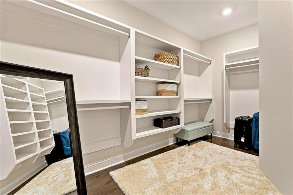 230 Windchime Way Property Photo 32