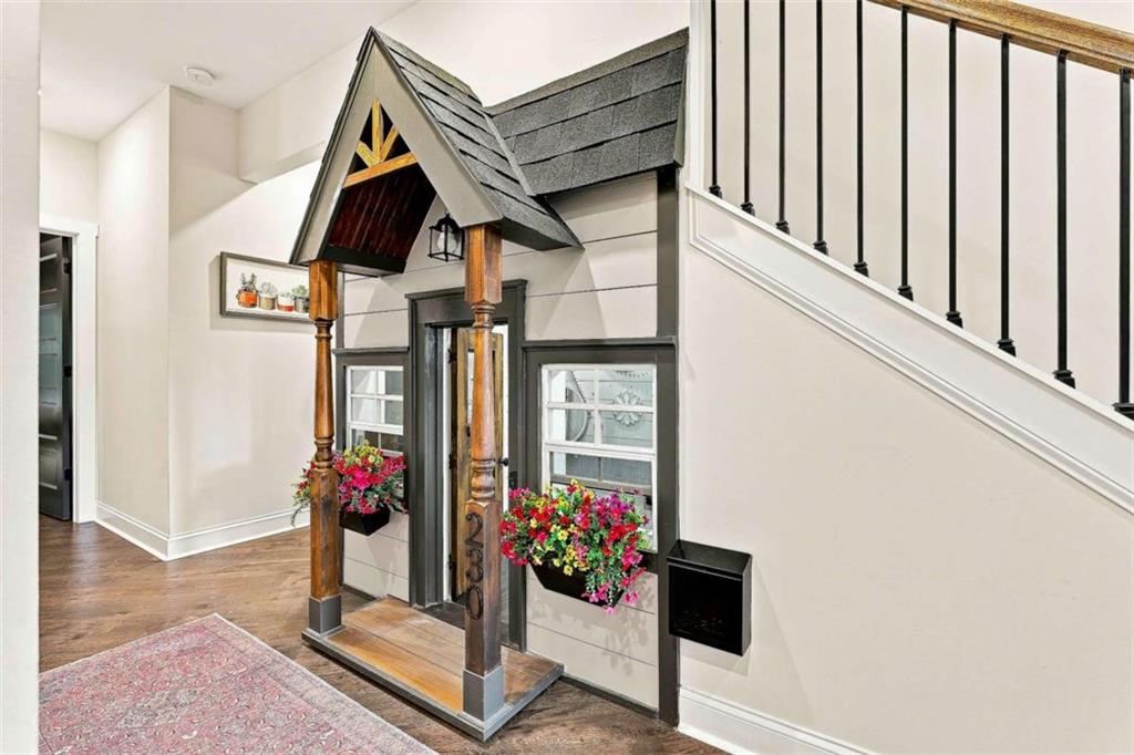 230 Windchime Way Property Photo 35