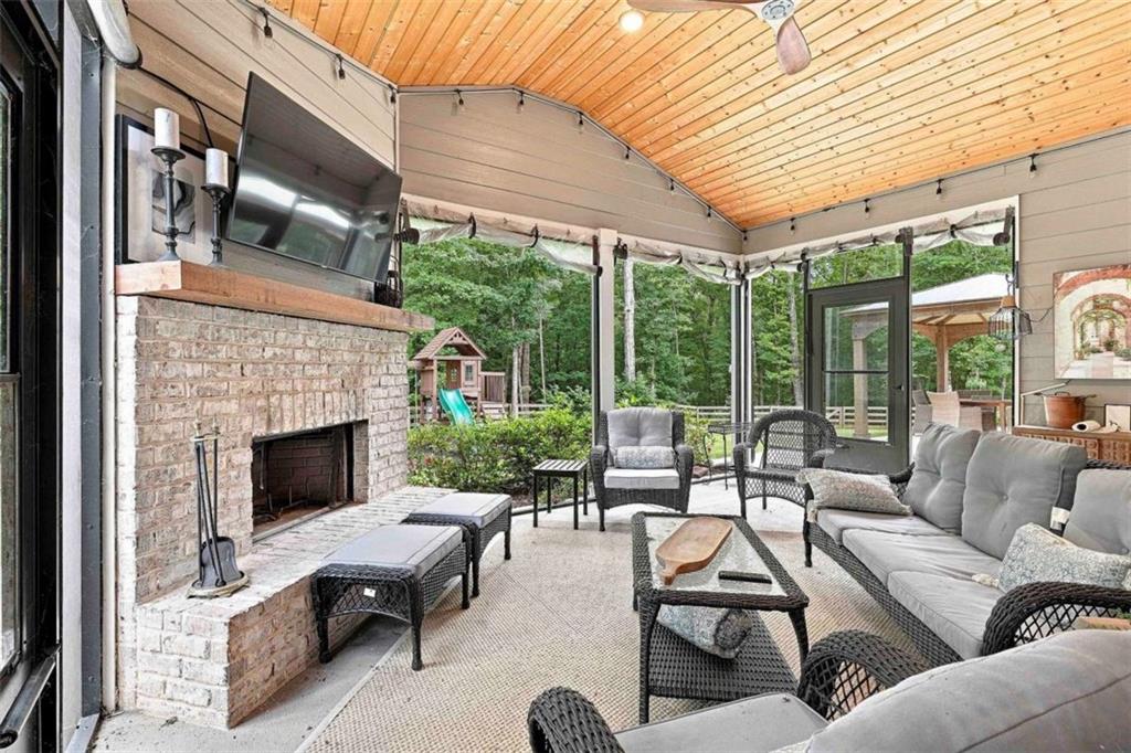 230 Windchime Way Property Photo 50