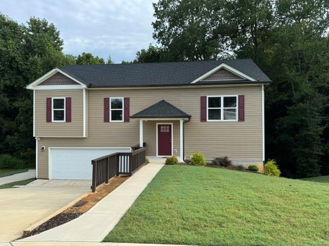 1812 Jessica Way Property Photo 1