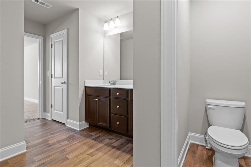 9 Richardson Street Unit C Property Photo 27