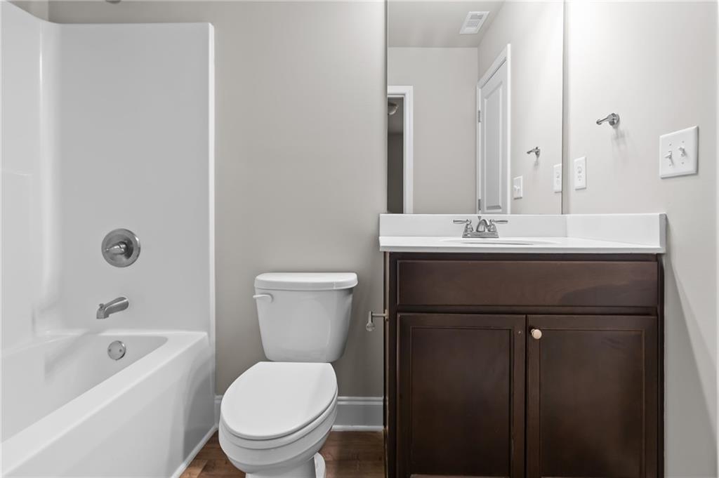 9 Richardson Street Unit C Property Photo 33