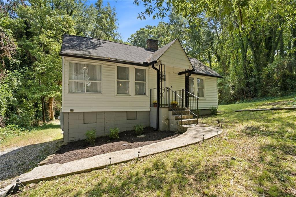 3383 Lawrence St Property Photo 1