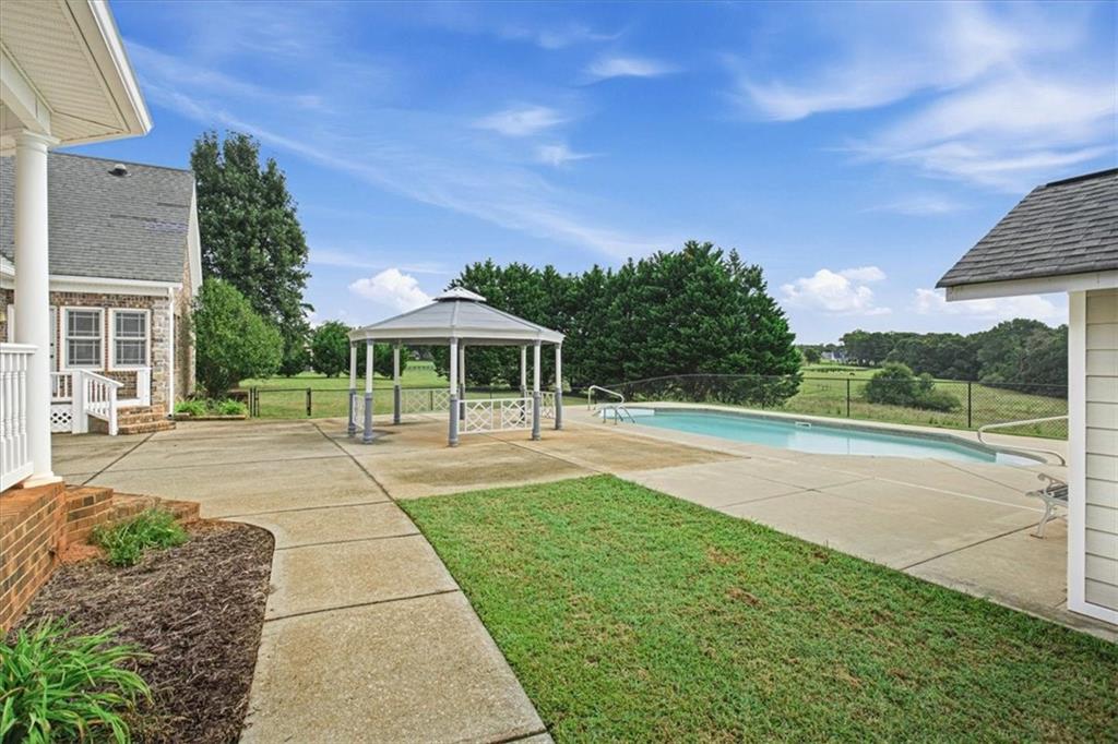 436 James Powers Road Property Photo 42
