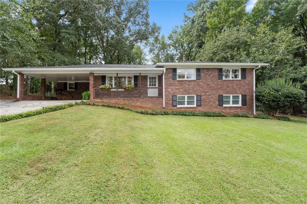 1850 Donald Drive Property Photo 1