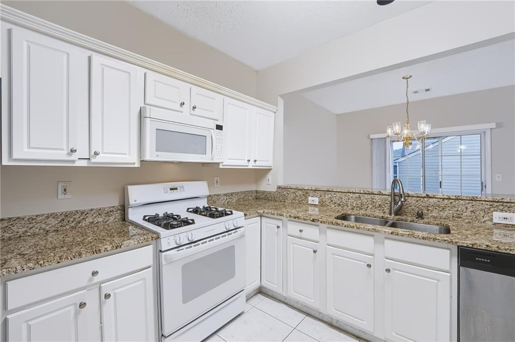 3601 Gainesway Trace Property Photo 12