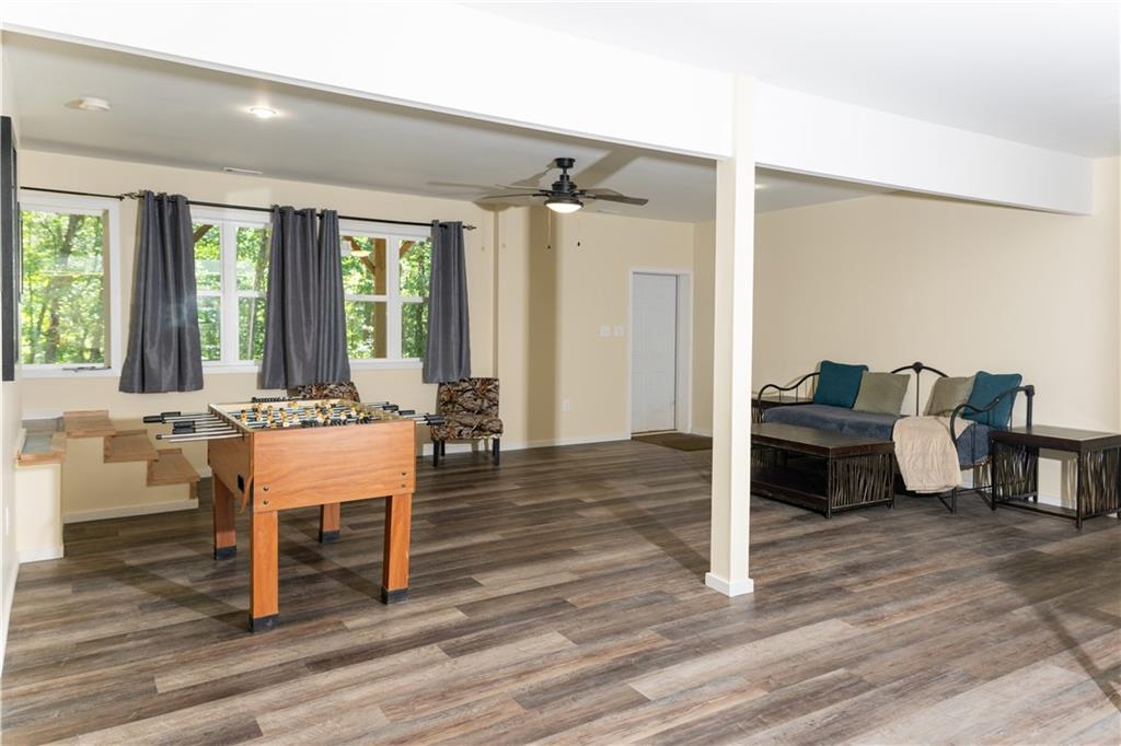 444 Emperor Drive Property Photo 12