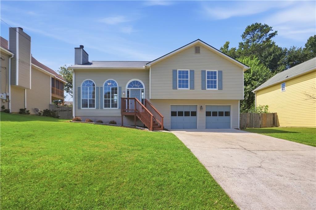 5430 Princeton Oaks Drive Property Photo 1