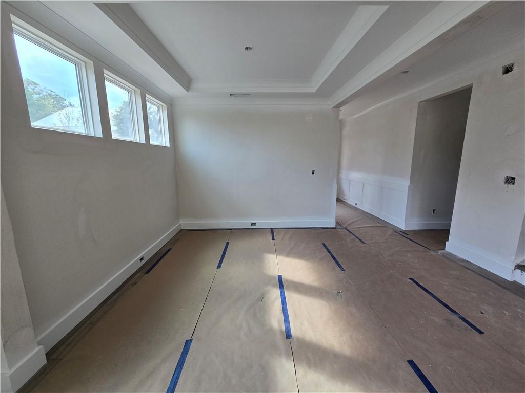 385 Conifer Lane Property Photo 8
