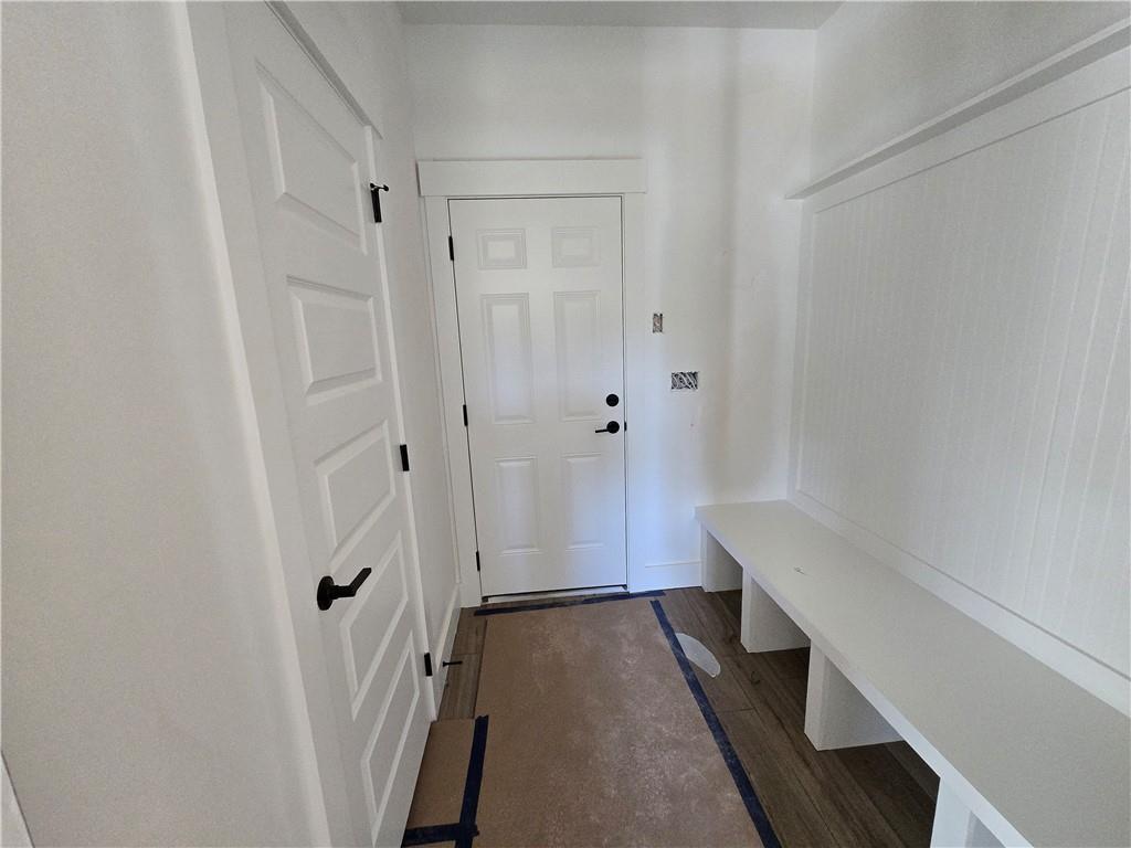 385 Conifer Lane Property Photo 18