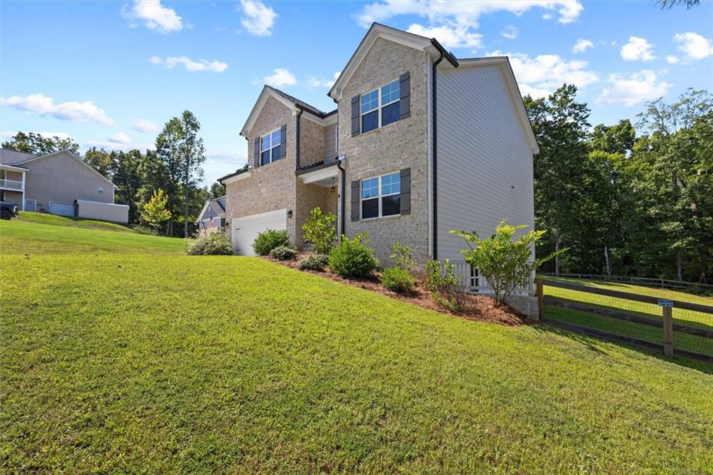 285 Shoals Trail Property Photo 3