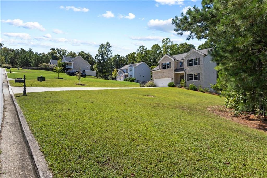 285 Shoals Trail Property Photo 4