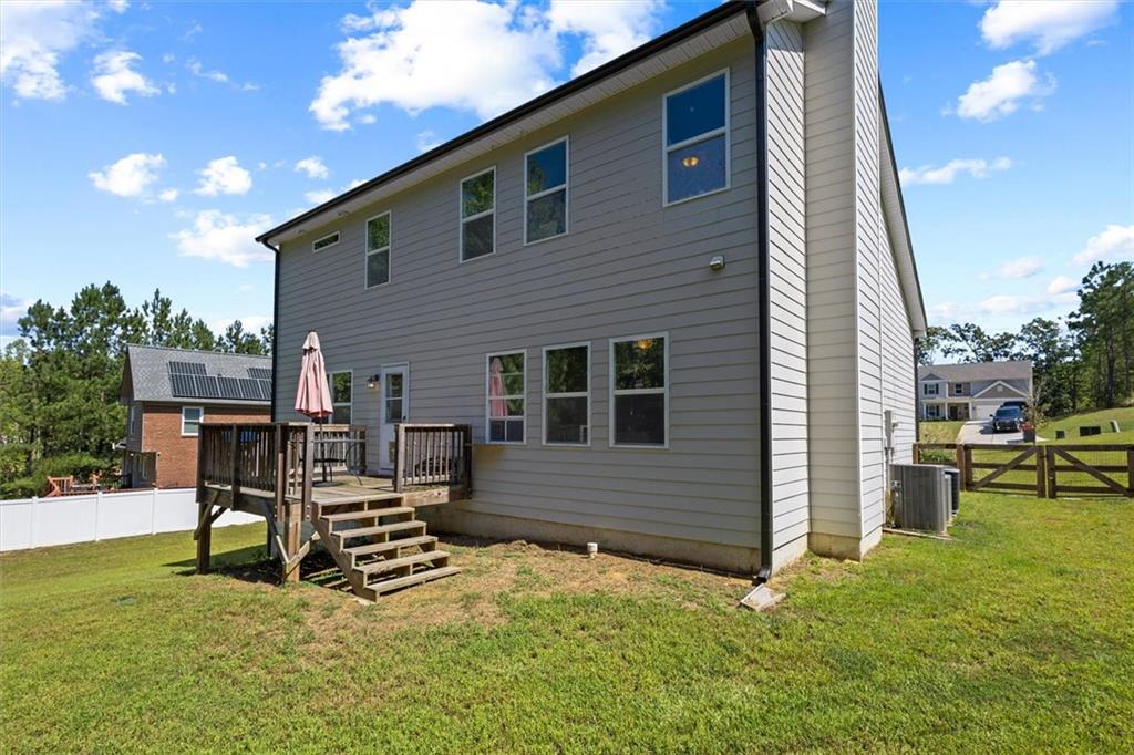 285 Shoals Trail Property Photo 9