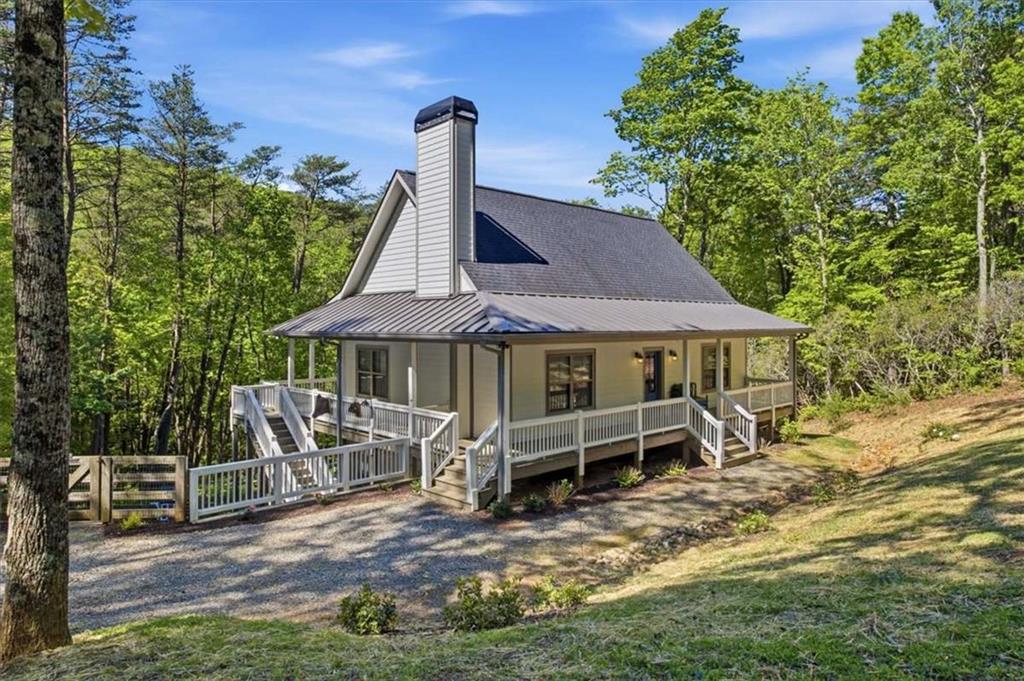 4956 Burnt Mountain Road Property Photo 1