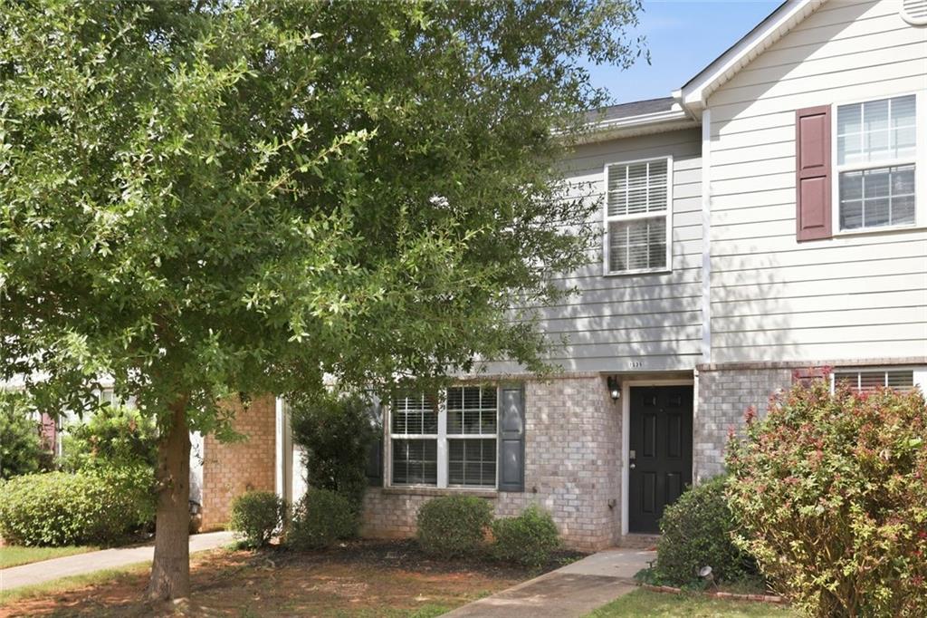 1535 Hydrangea Lane Property Photo 1