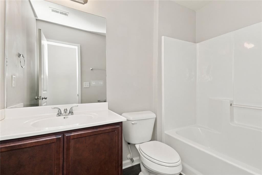 1535 Hydrangea Lane Property Photo 17