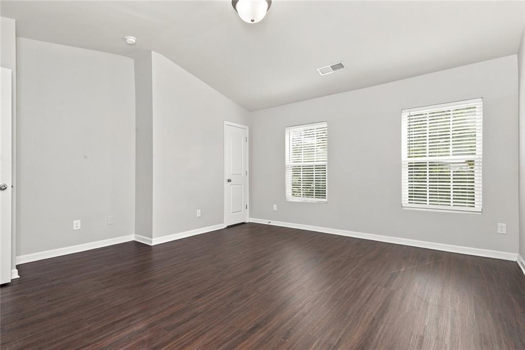 1535 Hydrangea Lane Property Photo 19