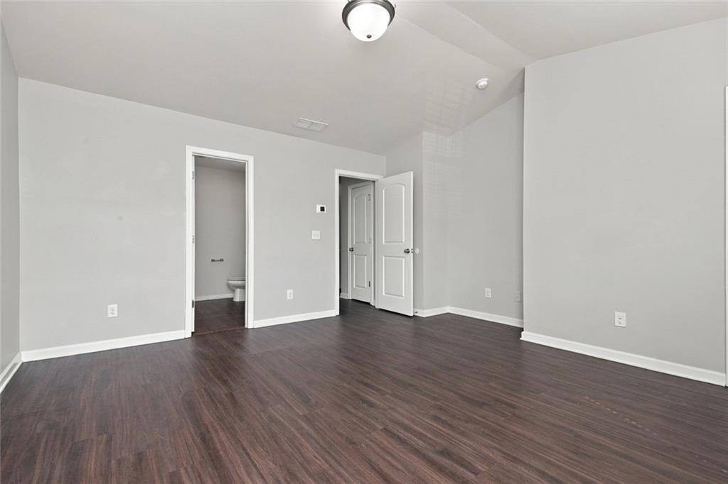 1535 Hydrangea Lane Property Photo 20
