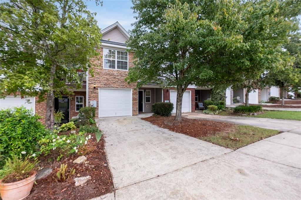 1436 Box Circle Property Photo 2