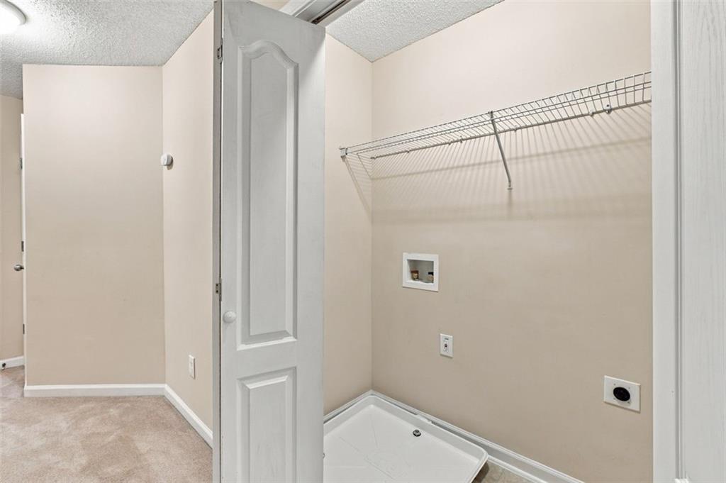 1436 Box Circle Property Photo 18